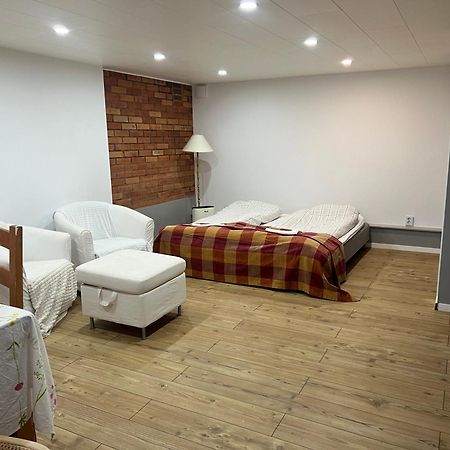 Johannas Ranch Lgh Ovan Stallet Kullavik Dış mekan fotoğraf